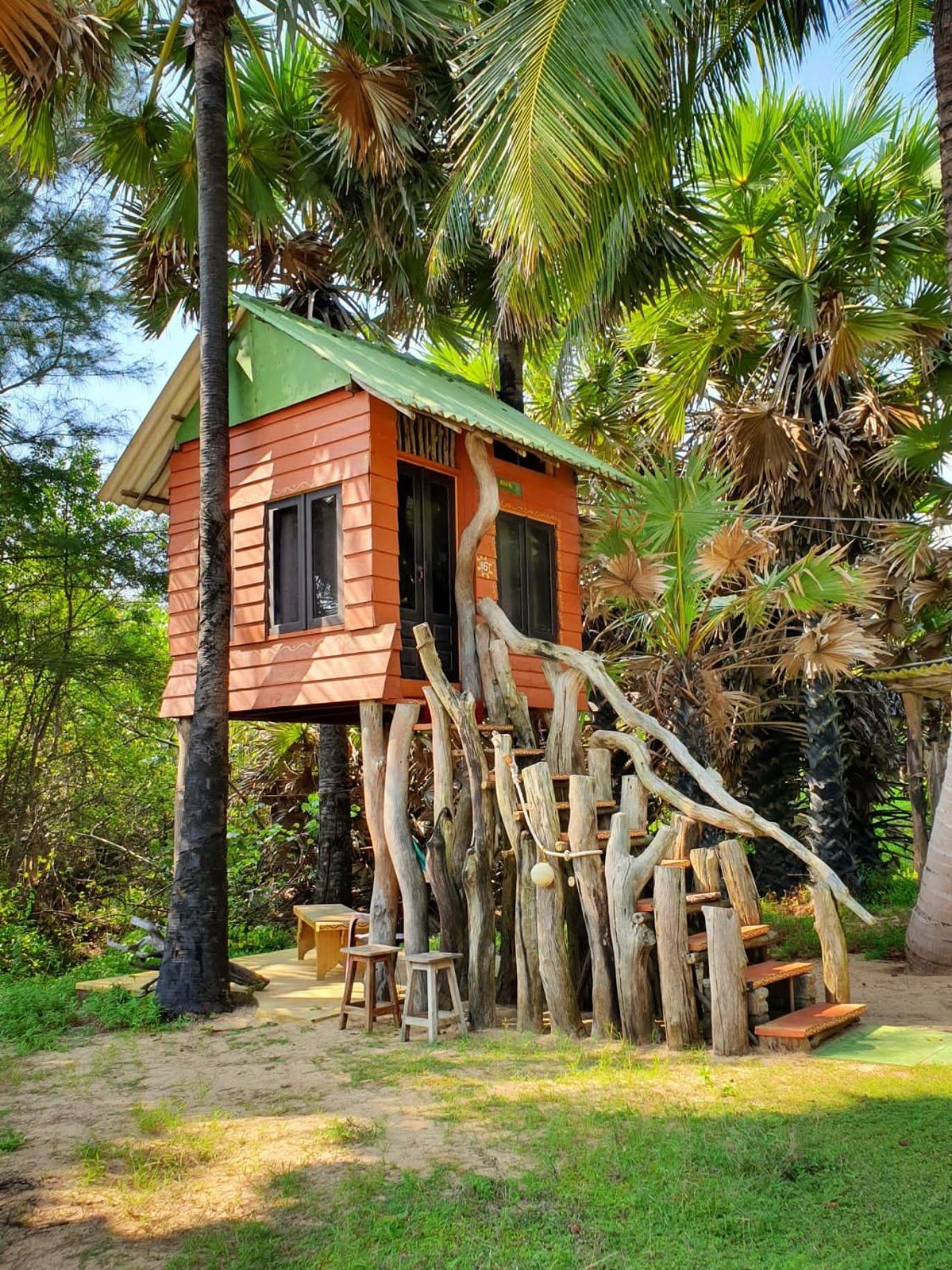 Light House Beach Hut Komari Extérieur photo